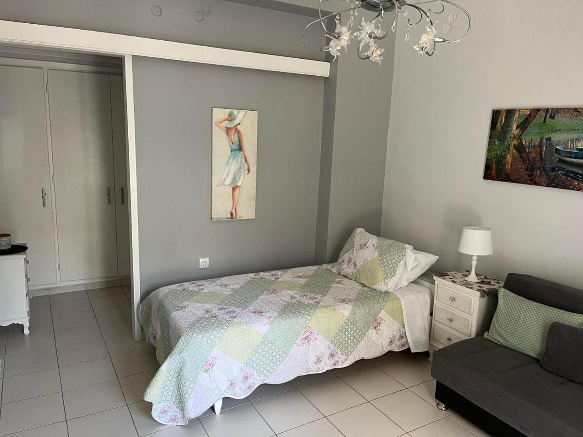Sea View Apartments Near Athens Airport 02 อาร์เตมีดา ภายนอก รูปภาพ